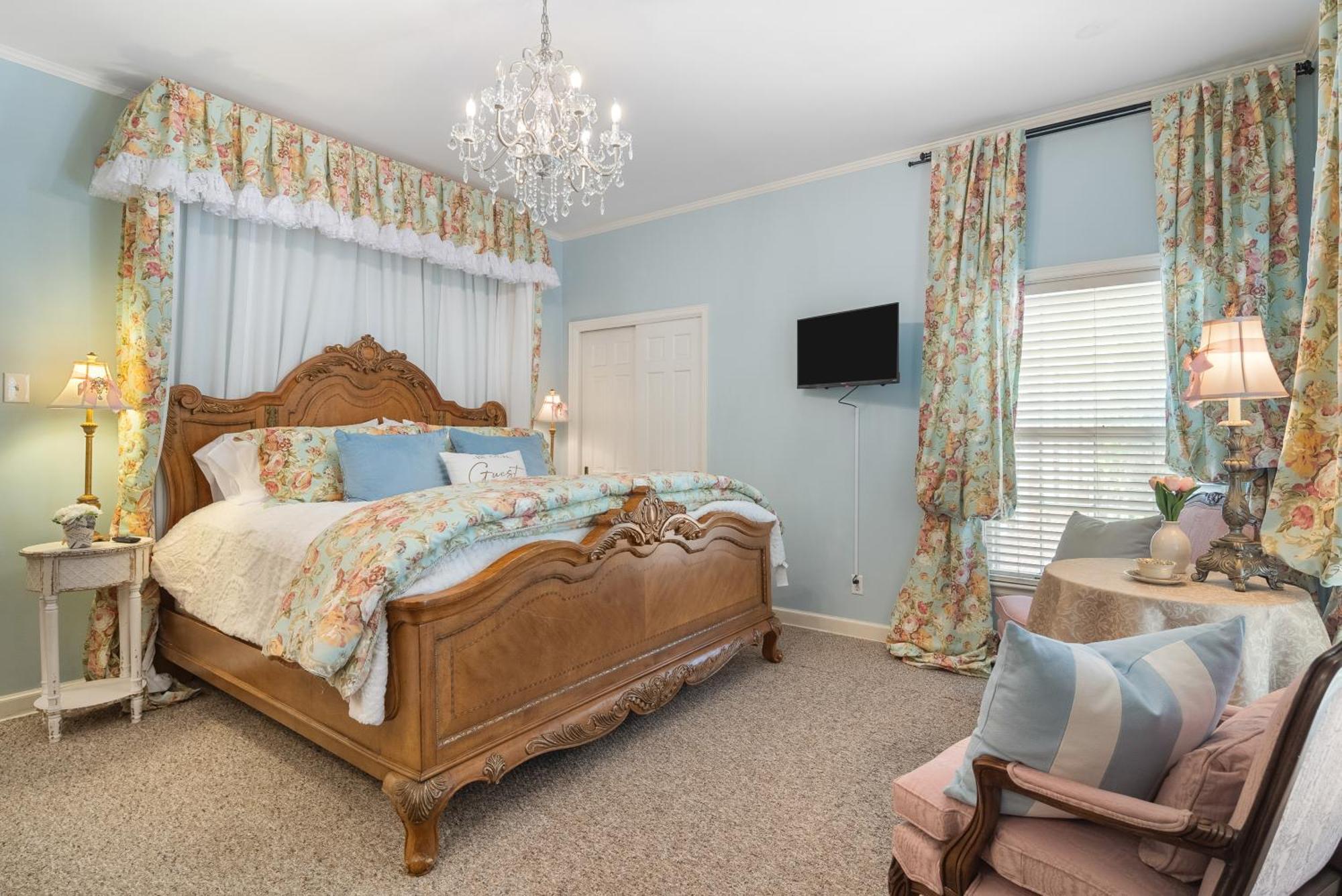 Beland Mansion-Treasured Mist Suite! 포르 스미스 외부 사진